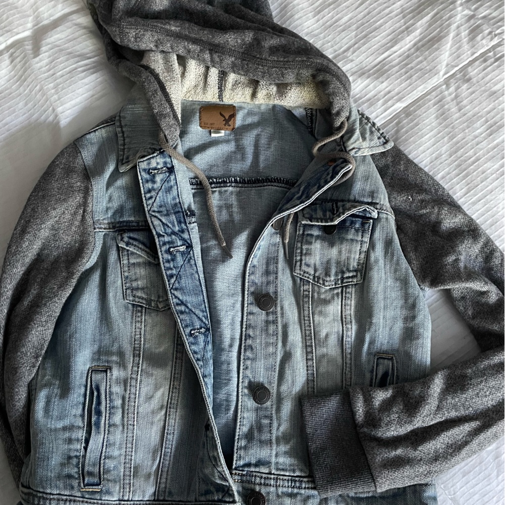American eagle jean jacket hoodie